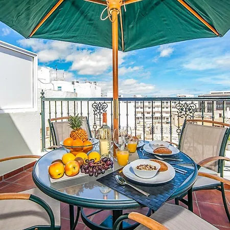 Apartment & Terrace 4d
